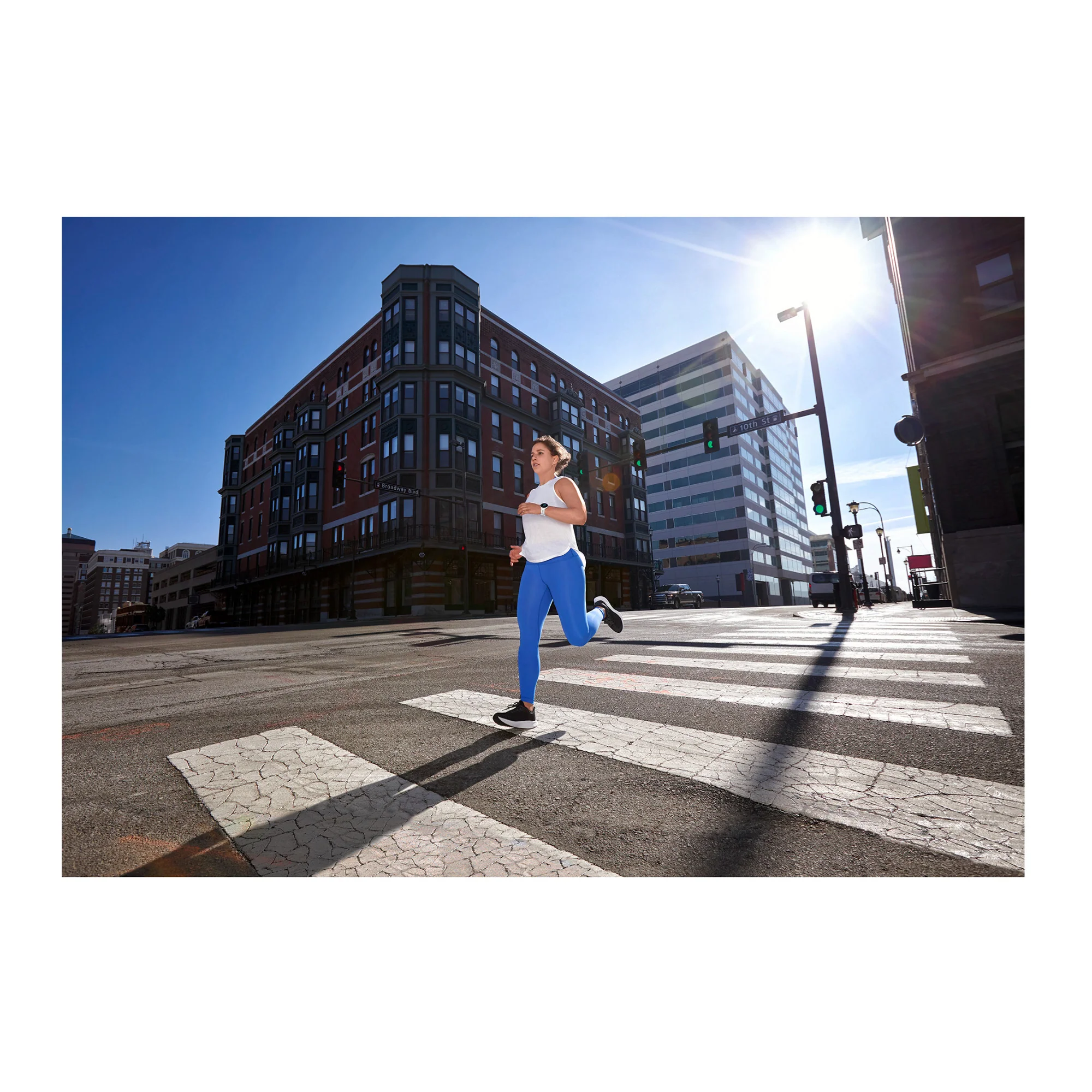 Garmin Forerunner 55 GPS Running Smartwatch (White) - Image 11